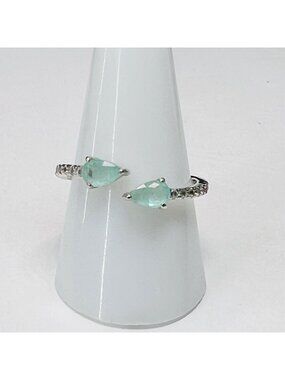 Ring Bomb Party Ring, size 8, green gemstone, .925 sterling silver band